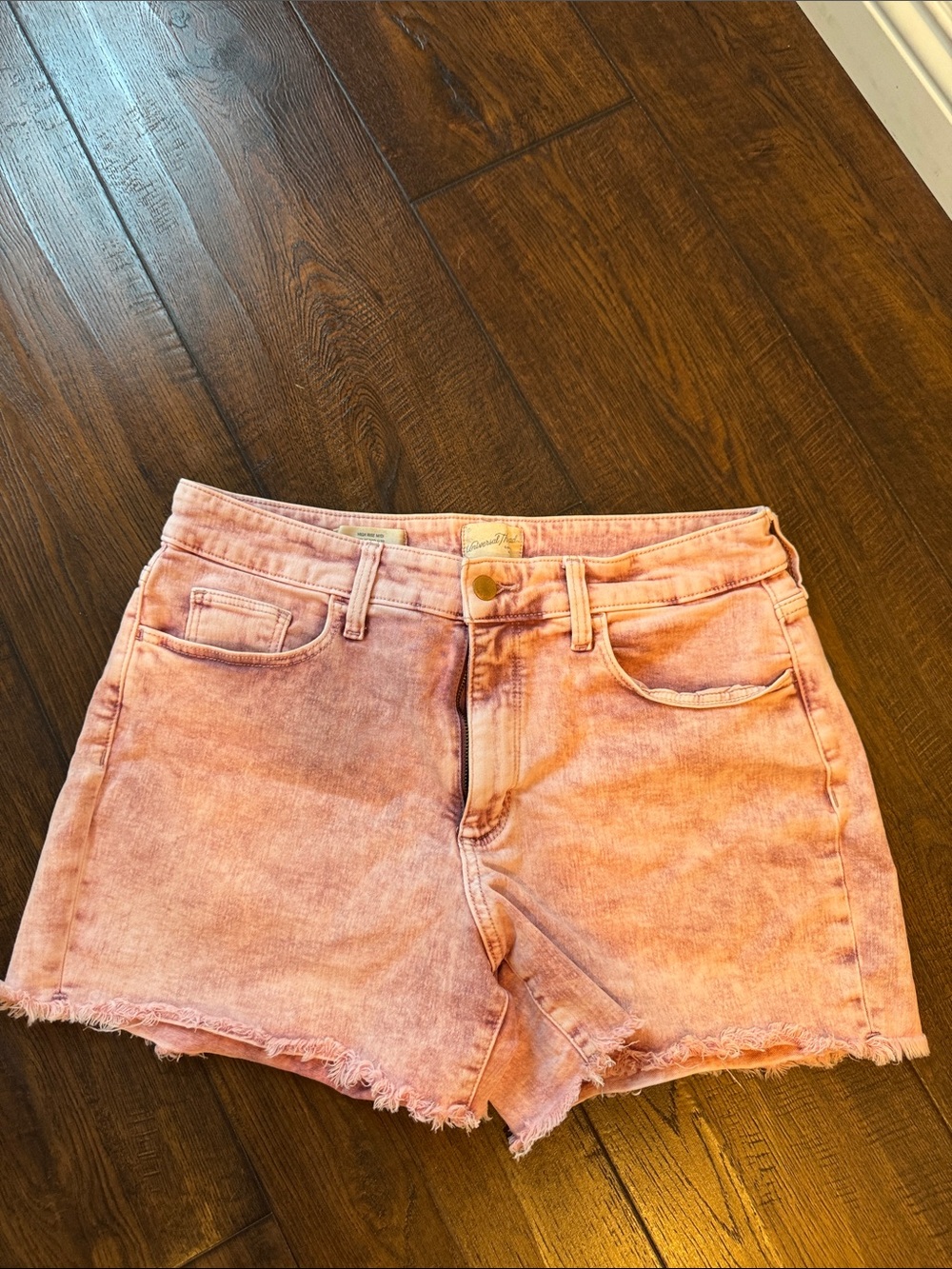 Universal Thread Pink Washed Denim High-Rise Frayed Hem Shorts